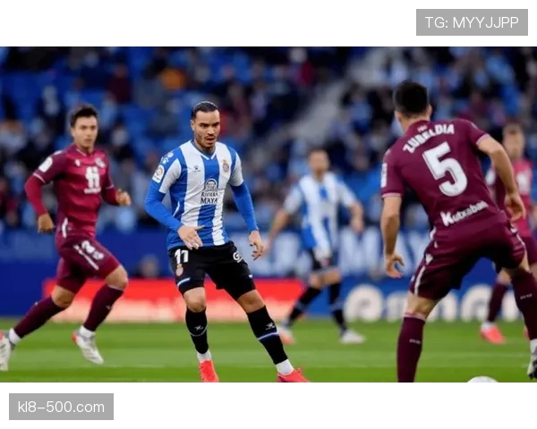 赫罗纳从欧冠区滑落至降级区 多线作战拖累